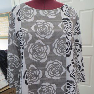 Designer NICHE 3X flowy 3 tone gray/black lightwgt rayon TUNIC roses NWT top